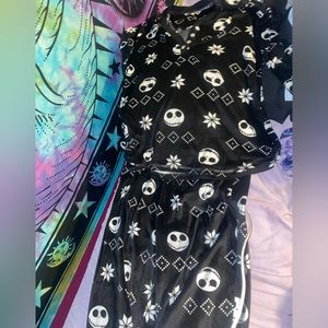 Women’s Nightmare Before Christmas PJ Set